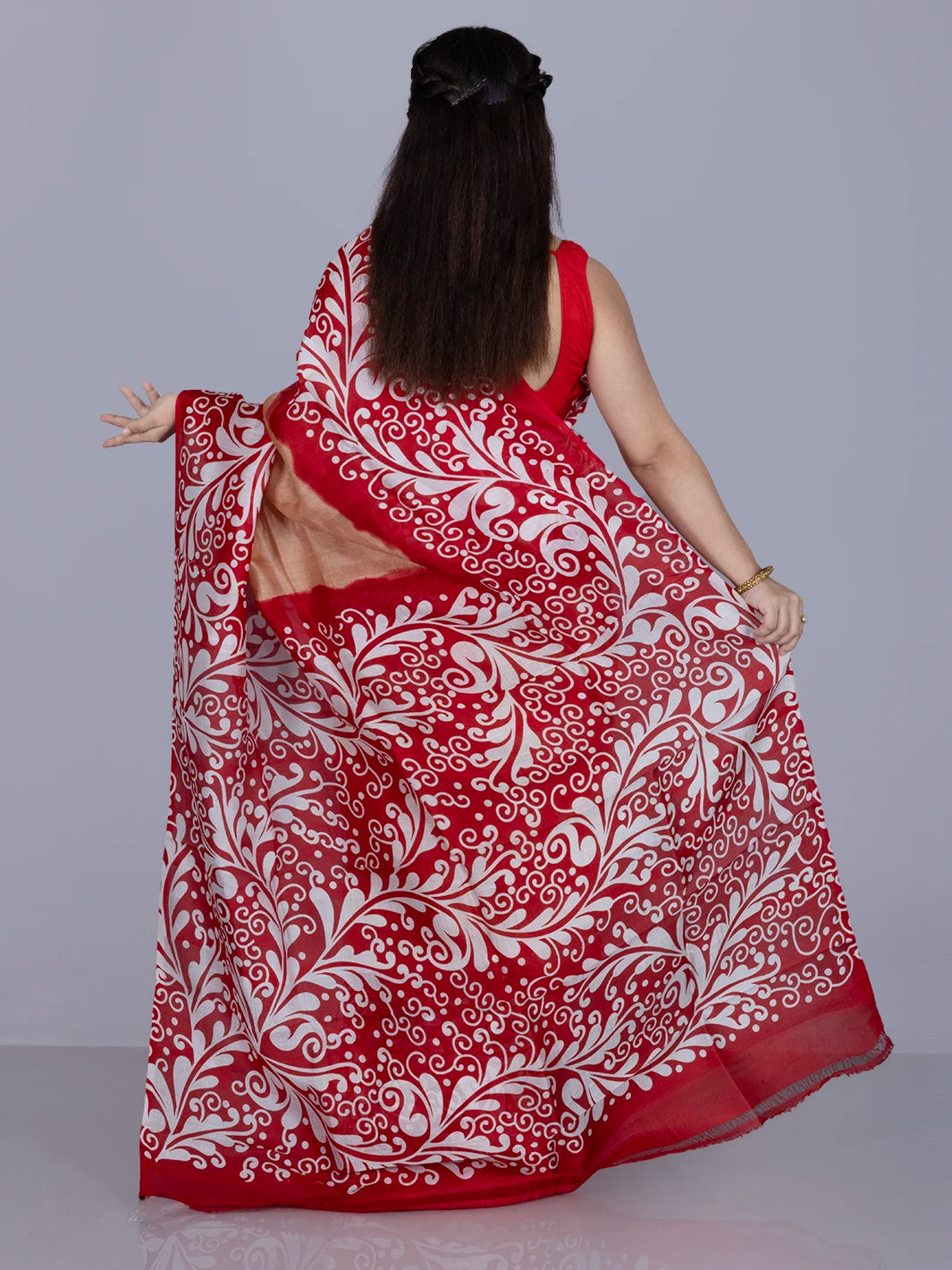 Par Anchal Batik Printed Murshidabad Silk Saree