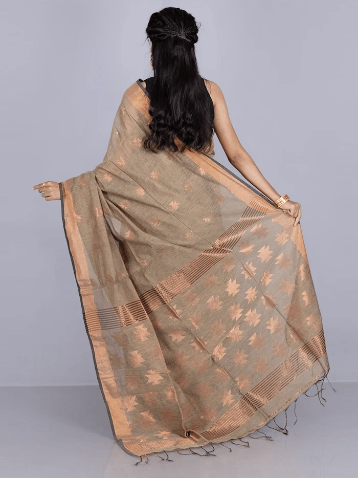 Elegant Sand Par Anchal Buti Handloom Saree