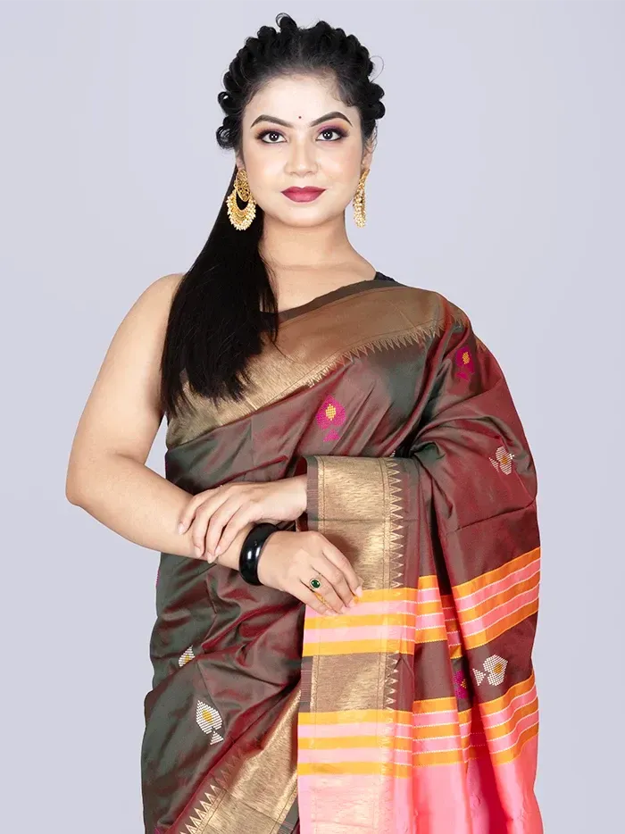 Elegant Green Katan Kalakshetra Silk Saree