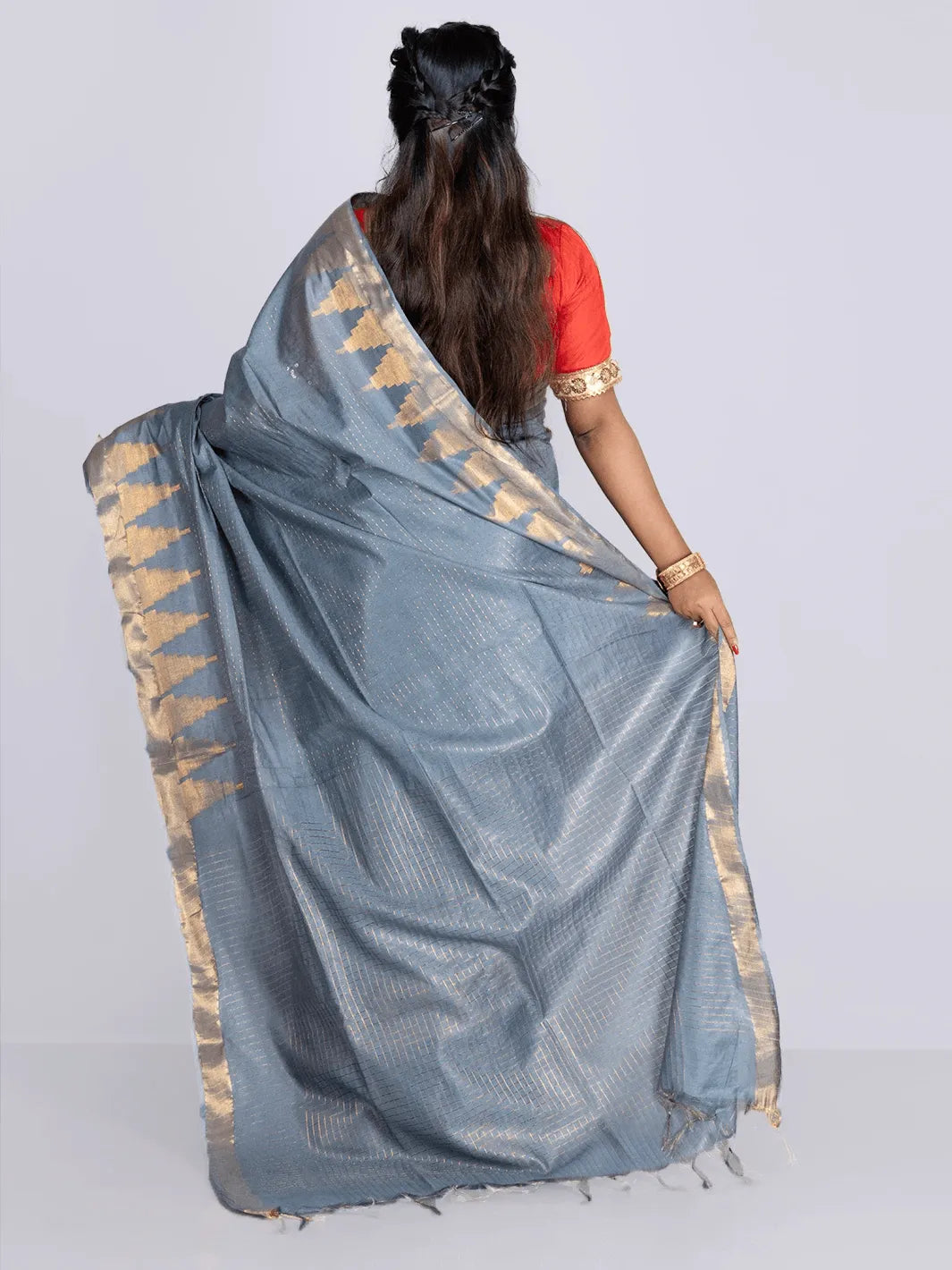 Cadet Grey Woven Jari Checks Bhagalpuri Silk Saree - WeaversIndia