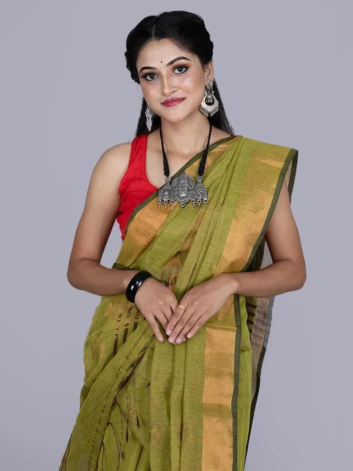 Elegant Apple Green Par Anchal Buti Handloom Saree - WeaversIndia