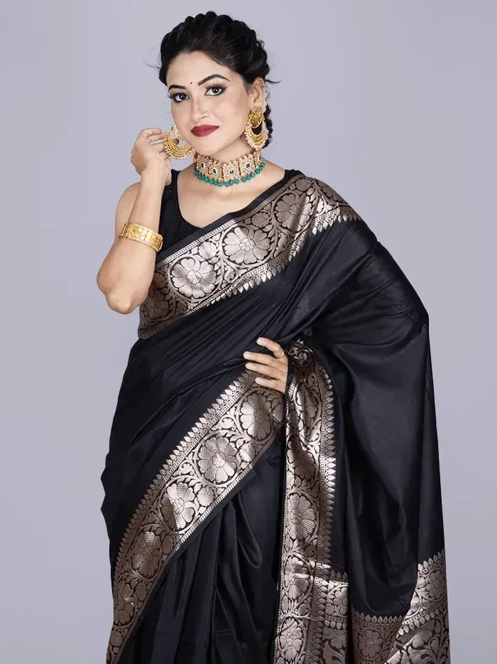 Elegant Black Par Anchal Katan Silk Saree - WeaversIndia