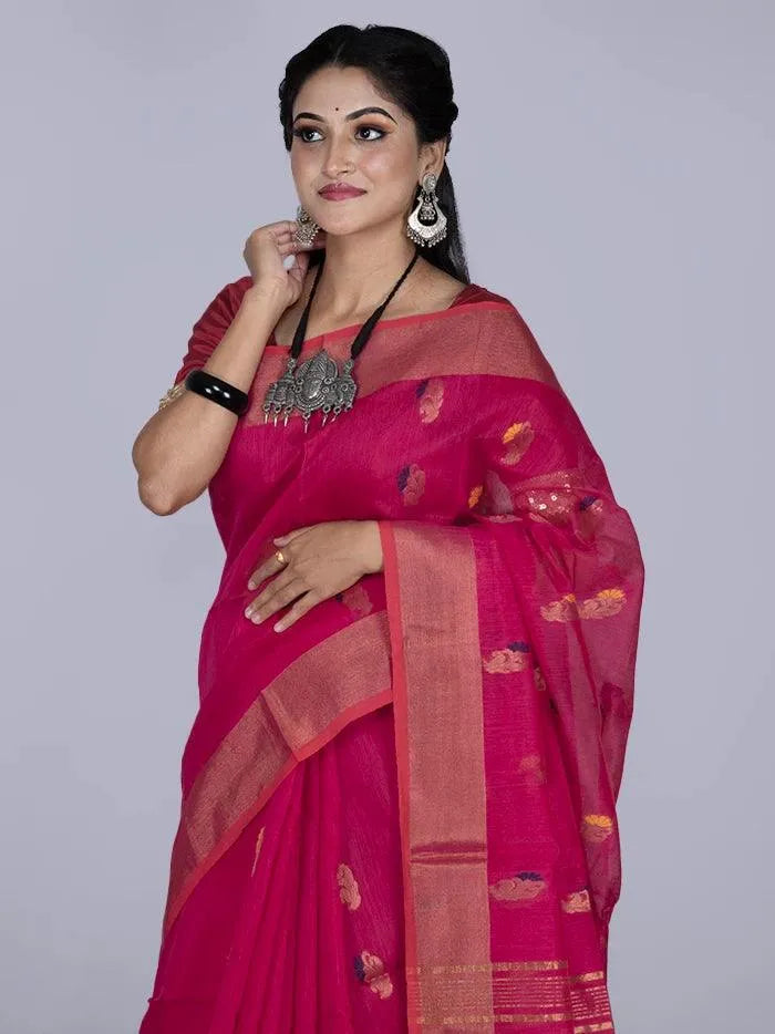 Elegant Rose Red Par Anchal Buti Handloom Saree - WeaversIndia