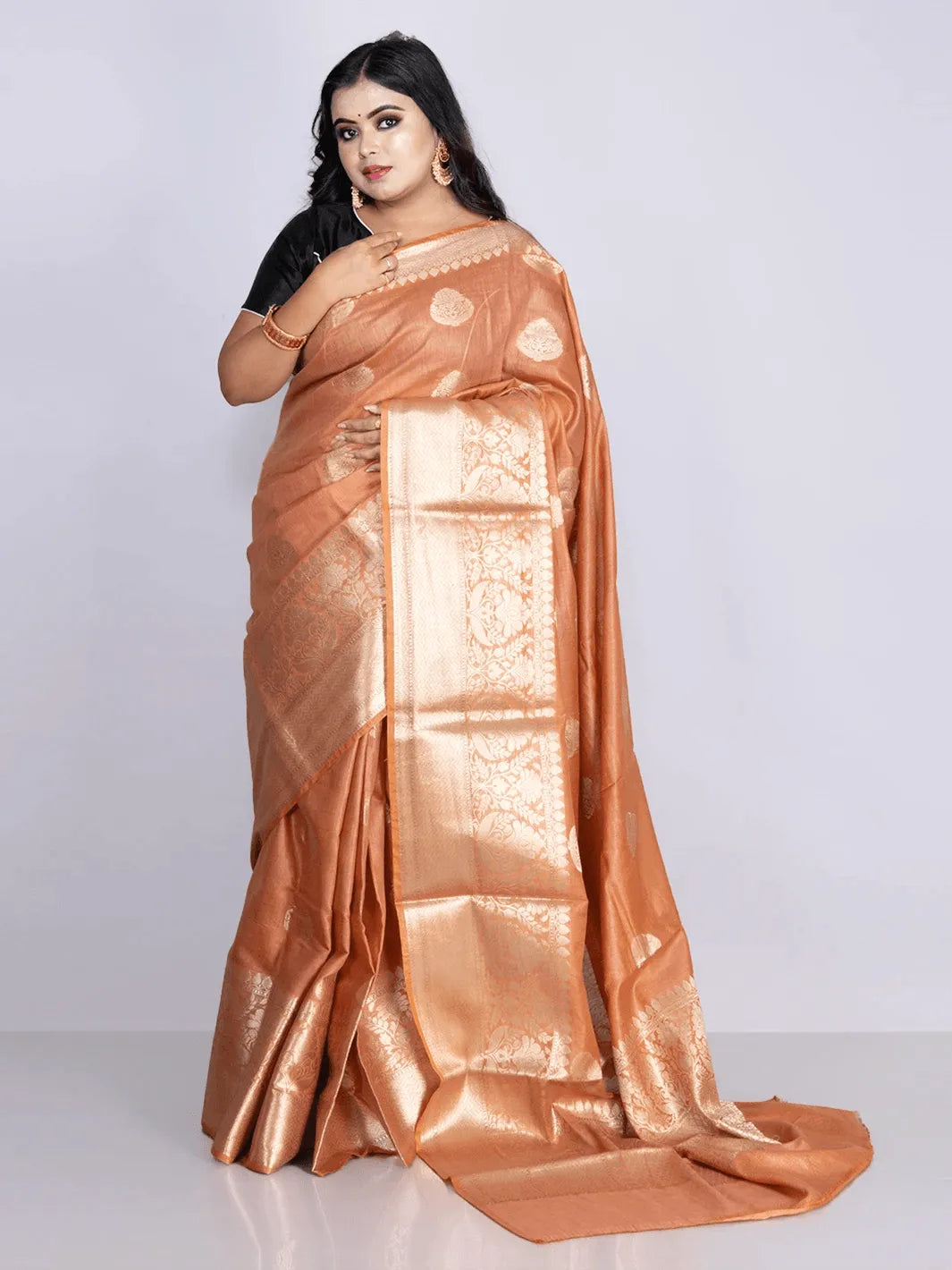 Elegant Rust Par Anchal Buti Linen Silk Saree - WeaversIndia