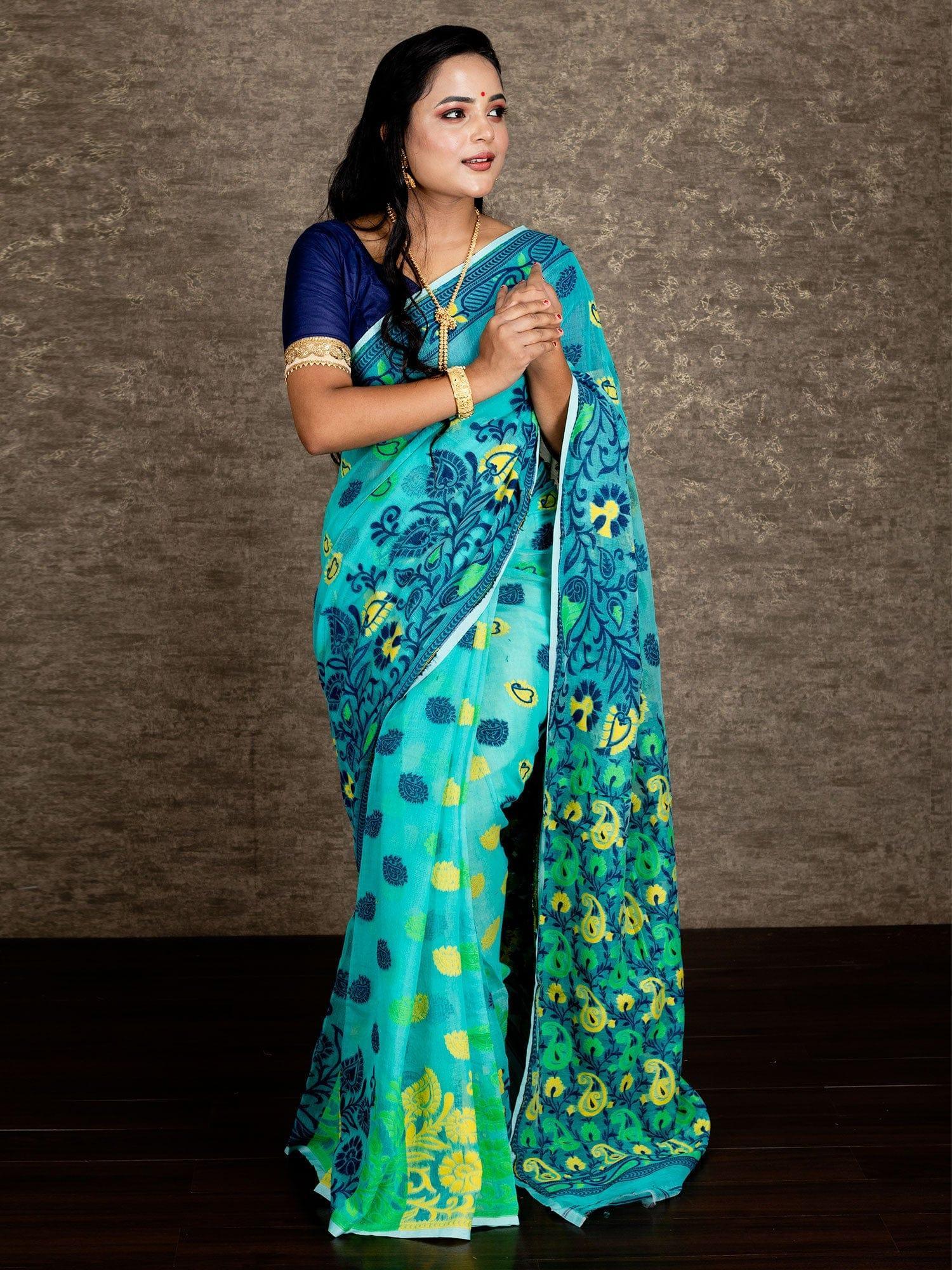 Pin by sarkarpompi04 on Fashion | Dhakai jamdani saree, Jamdani saree, Saree  look