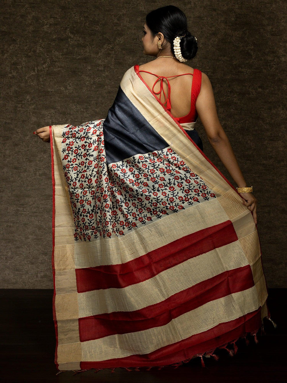 Wonderful Multi Color Par Anchal Block Printed Tussar Silk Saree - WeaversIndia