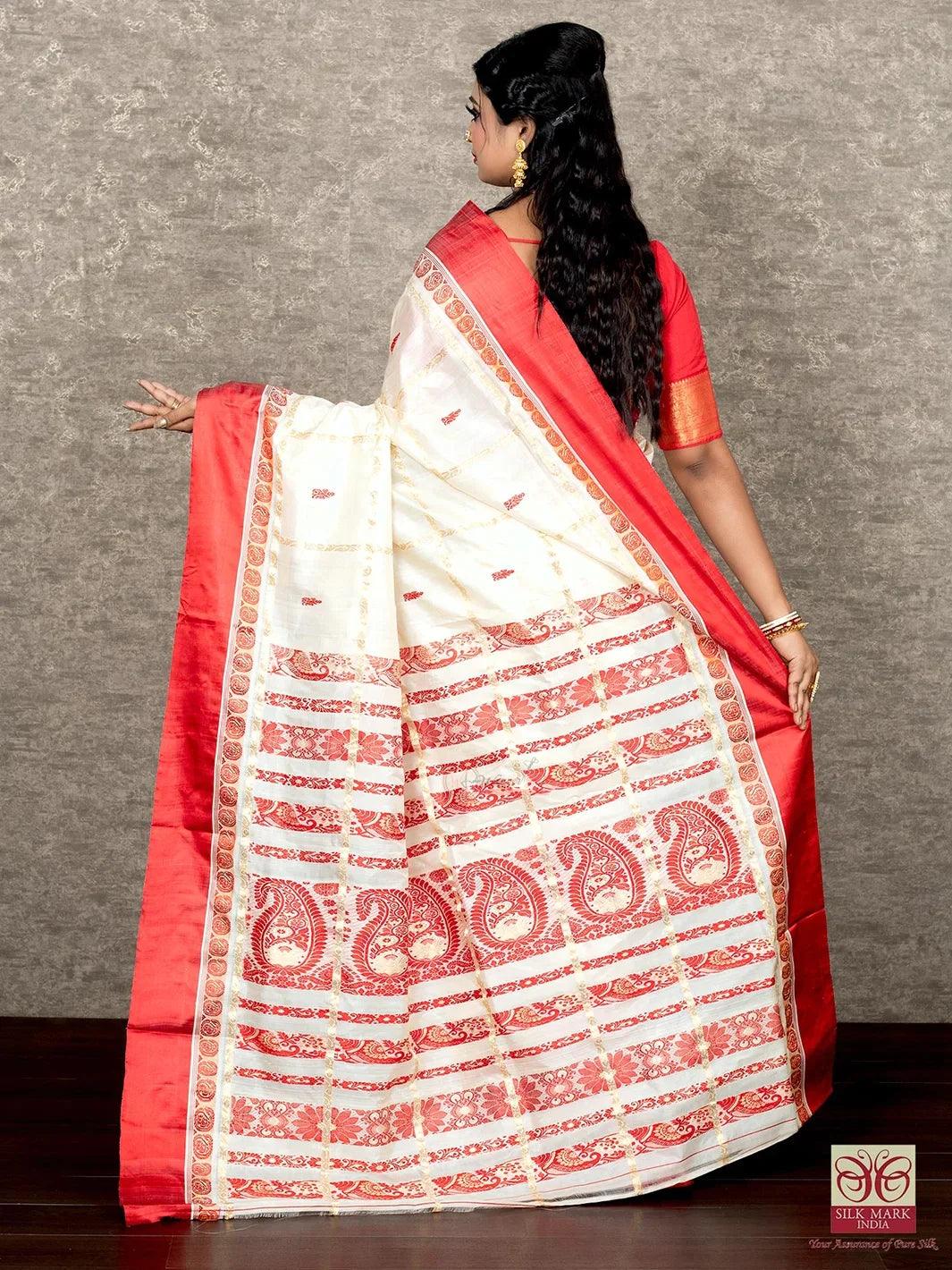 Zari Chain Red Border Traditional Garad Silk Saree - WeaversIndia